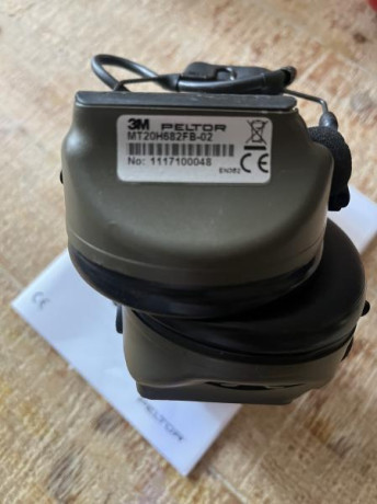 Hola
Se venden Peltor Comtac XPI en perfecto estado,como nuevo, 215€ 
Cualquir duda o mas info mp 
Saludos 02