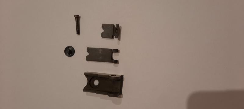 Se vende  alza para la réplica del fusil Springfield modelo 1861, fabricado por Pedersoli. 
Precio 25 02