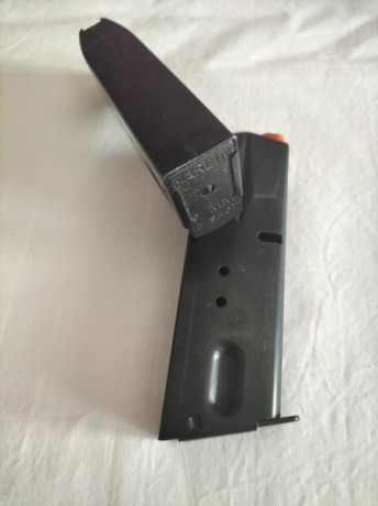 Vendo 3 cargadores originales para Marlin Camp, del 9PB.
Nuevos: 60€ + portes 01