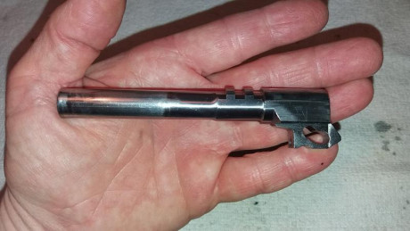 Pongo a la venta mi querida CZ 75B guiada en "F" que tantas satisfacciones me ha dado pero hay 12
