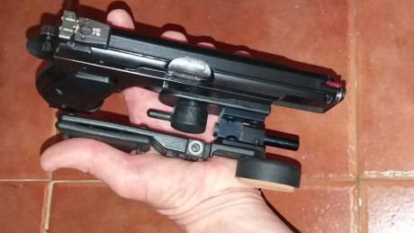 Pongo a la venta mi querida CZ 75B guiada en "F" que tantas satisfacciones me ha dado pero hay 21