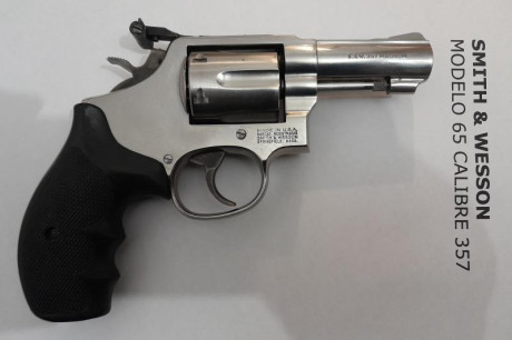 Se vende revólver de 3" S&W calibre .357 modelo 65
El arma está en perfectas condiciones. Parece 01