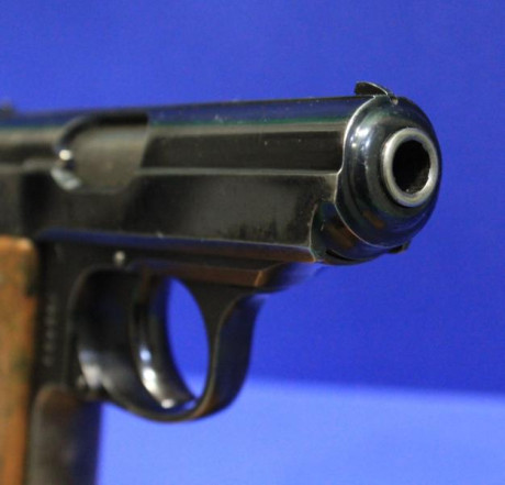 Se vende pistola PPK fabricada en la factoría Walther de Zella-Mehlis en Turingia en el año 1933.
Produccion 11