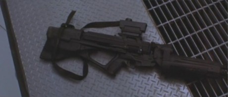 Compañeros,

En vista de las ganas de algunos (Elcafe, Wilcow, Vrakk, etc) por adivinar armas de películas 170