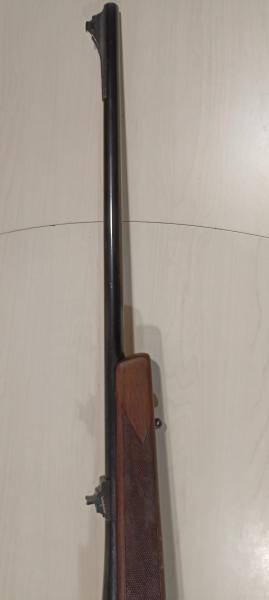 Buenas se cambia browning BBR cerrojo calibre 300 , cargador extraible, maderas al aceite, carril de 2 11