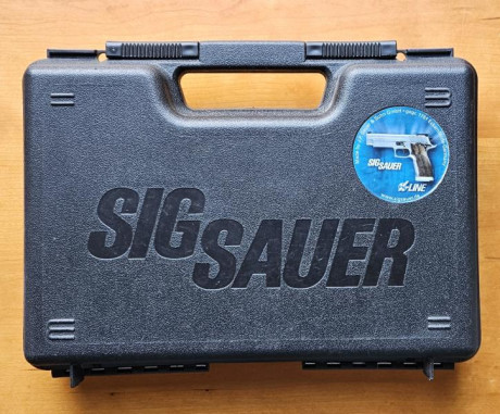  Vendo pistola Sig Sauer P226 S X-Five Allround en calibre 9mm Para. 
Incluye Kit de Conversión a calibre 20