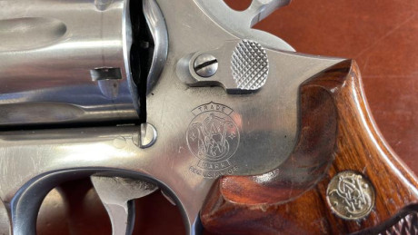 Buenas tardes,

Vendo revólver en perfecto estado, prácticamente nuevo.

Marca y modelo: S&W 357 Magnum.

Precio 01