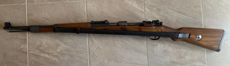 Buenas noches, vendo excelente fusil Kar 98k del año 1943 byf, todos los números coincidentes, correa 01