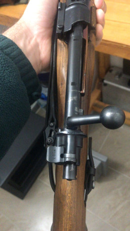 Buenas noches, vendo excelente fusil Kar 98k del año 1943 byf, todos los números coincidentes, correa 11