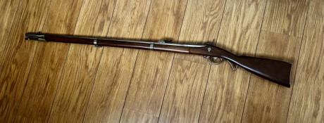 Hola compañeros:
Pongo a la venta este magnifico minie del calibre 54.
Es una máquina para competir en 80