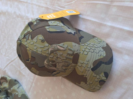 Buenas a todos, Vendo el siguiente lote de ropa de la marca americana KUIU. Todo es nuevo a estrenar, 01