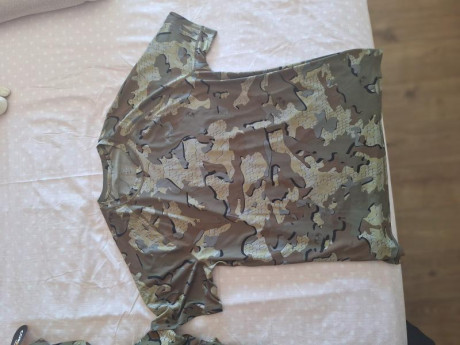 Buenas a todos, Vendo el siguiente lote de ropa de la marca americana KUIU. Todo es nuevo a estrenar, 00