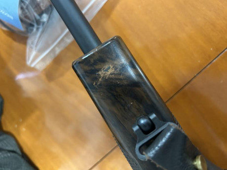 Se vende SABATTI Rover sintético(simulando madera) con freno de boca y carril picatinny (no incluye visor).
El 71