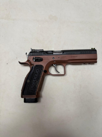 Por encargo de un compañero 

Se Vende Pistola TANFOGLIO XTREME  
Guiada en B      si en B  
No ha realizado 01