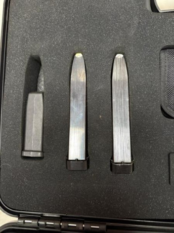 Por encargo de un compañero 

Se Vende Pistola TANFOGLIO XTREME  
Guiada en B      si en B  
No ha realizado 00