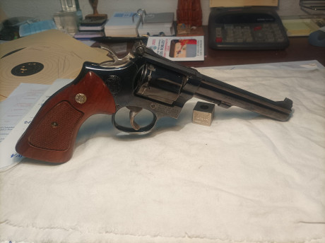 Un buen amigo vende un revolver Smith Wesson 14, un clásico bien cuidado que lleva demasiados años en 10