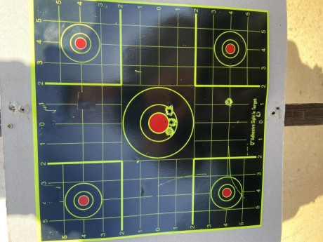 Buenas. Estoy buscando un rifle para rececho y espera  que sea ligero. He visto el Bergara extreme hunter, 60