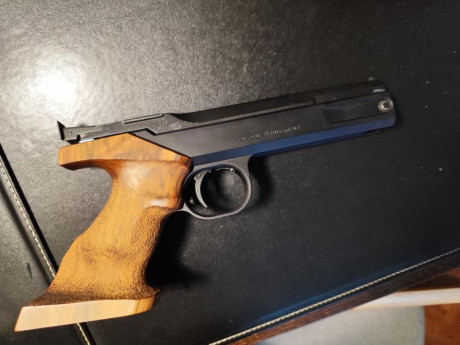 En buen estado.

4.5 mm

300 euros más envio 00