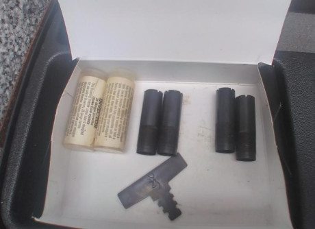 Por abandonar definitivamente la caza vendo escopeta superpuesta Browning B525 en calibre 28-70 con 71cm 10