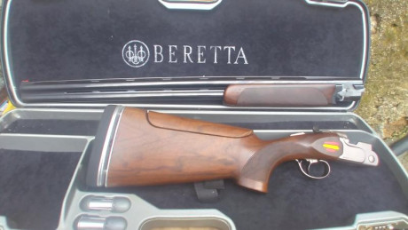 Por dejar el tiro al plato vendo escopeta superpuesta Beretta 692 Trap en buenas condiciones con cañon 02