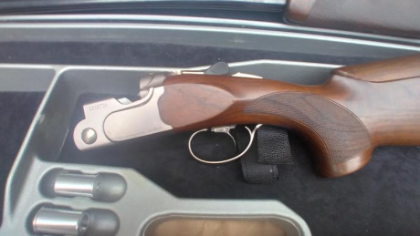 Por dejar el tiro al plato vendo escopeta superpuesta Beretta 692 Trap en buenas condiciones con cañon 12