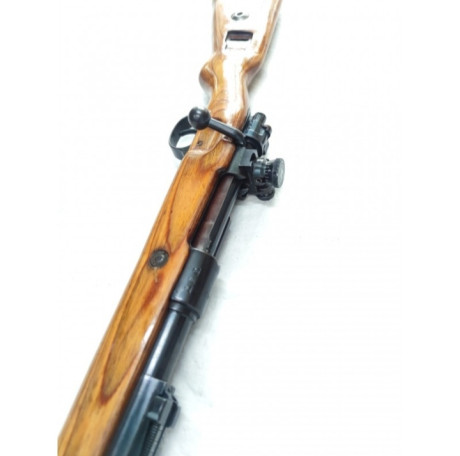 Hola amigos, estoy valorando adquirir un K98 que vende cierta armería en Tarrasa, es una captura noruega 00