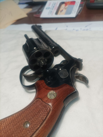 Un buen amigo vende un revolver Smith Wesson 14, un clásico bien cuidado que lleva demasiados años en 72