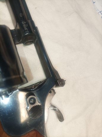 Un buen amigo vende un revolver Smith Wesson 14, un clásico bien cuidado que lleva demasiados años en 80