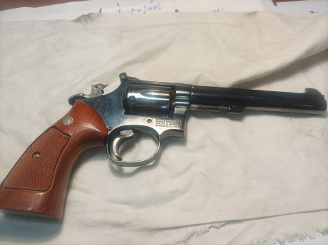 Un buen amigo vende un revolver Smith Wesson 14, un clásico bien cuidado que lleva demasiados años en 91