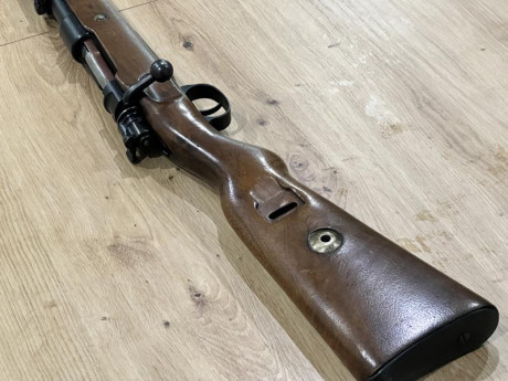 Vendo mi Mauser Kar98K. Números no coincidentes. Captura rusa. Muy bien ajustado y preciso. Estado excelente 11
