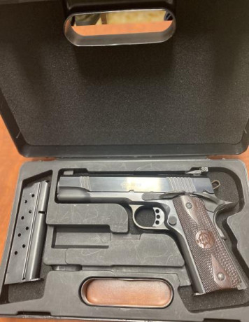 Compro pistola 9mm preferiblemente de 6 pulgadas y cargador monoihilera. 
Gracias 11