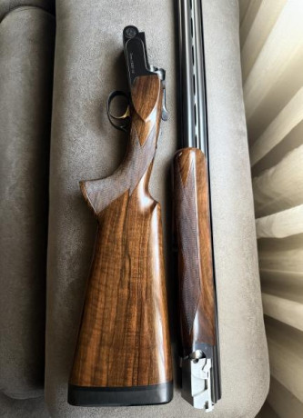 Se cede Perazzi MX8-20 Trap calibre 20 75cm cañón 2-1 estrellas, se puede ver y probar en Madrid o Toledo. 30