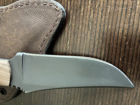 A la venta este ejemplar de Winkler knives totalmente nuevo (6 meses) en pefectísimo estado. No ha salido 11