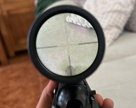 Vendo visor Zeiss V6 2-12x50 en perfecto estado. Muy cuidado y sin ninguna marca. Tiene retícula iluminada. 20