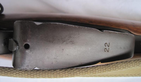 "El "Fusil Entrenador Inglés 22Lr, Nº 2 MK IV" se refiere al modelo de fusil de entrenamiento 11