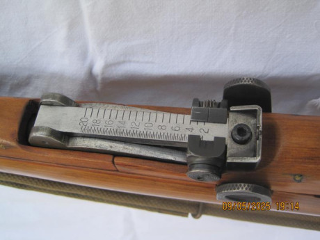 "El "Fusil Entrenador Inglés 22Lr, Nº 2 MK IV" se refiere al modelo de fusil de entrenamiento 30