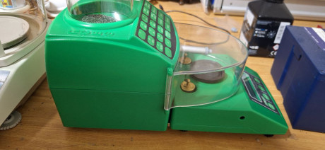 A la venta dispensador RCBS chargermaster 1500 en buen estado. Tiene la caja y el manual de instrucciones
PRECIO: 00