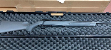 Se vende sauer 303 modelo nuevo,comprado nuevo en enero de 2025.cal 30,06.con su maletin sauer,y montura 01