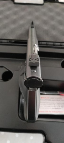 Lo dicho vendo mi RUGER MK IV TARGET del 22 en perfecto estado con muchas mejoras como el cambio completo 10