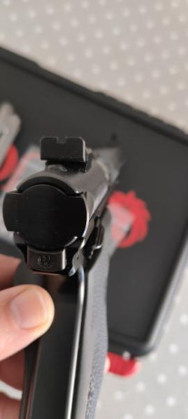 Lo dicho vendo mi RUGER MK IV TARGET del 22 en perfecto estado con muchas mejoras como el cambio completo 32