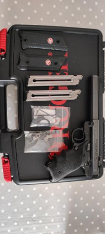 Lo dicho vendo mi RUGER MK IV TARGET del 22 en perfecto estado con muchas mejoras como el cambio completo 30