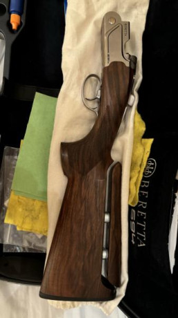 Beretta 694 Trap, en excelente estado, culata regulable con sistema B-Fast, 76 cm de cañón, 18,4 de recamara, 01