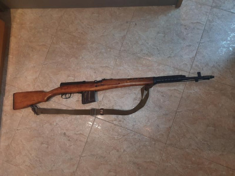 Buenas a todos/as,

Aprovecho este espacio para comunicaros que  vendo rifle histórico SVT-40 Tokarev 00