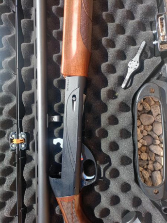 Hola a todos compañeros !! Pongo ala venta mi Benelli Belmonte 1mk2 soy el 1 propetario de ella la compré 61