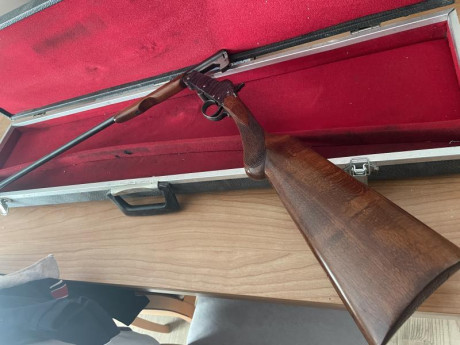 Buenas tardes.

Vendo escopeta monotiro de la marca Parkemy 9mm sin usar.

La escopeta está en Cuenca.

Se 01