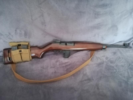 Hola, estoy a puntito de comprar este arma, que es una belleza por cierto. El precio que me dan es de 90