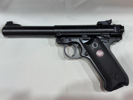 Buenas tardes Ruger MK IV año 2024 ,precio 700 euros ,un saludo. 00