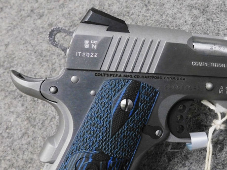 1911.  1900 € calibre 45 acp  mando más fotos  . tf  -  what 670211056  .guiada  en F 11