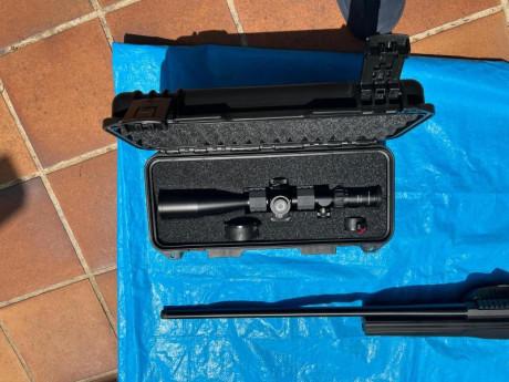 Visor schmidt an bender PM 5-25x56 PM
Está impecable 
Con caja metálica de protección 
Monturas de extracción 02