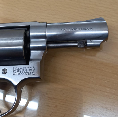 Buenas, un amigo vende revolver s&w 
Calibre 357
Tres pulgadas 
Dos cargadores 
Guiado A, 
Precio 00